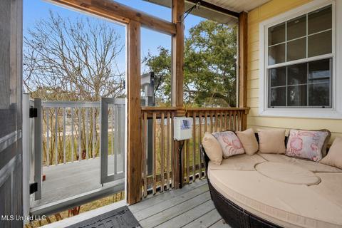 233 S Lang Ave, Long Beach, MS 39560 photo 15