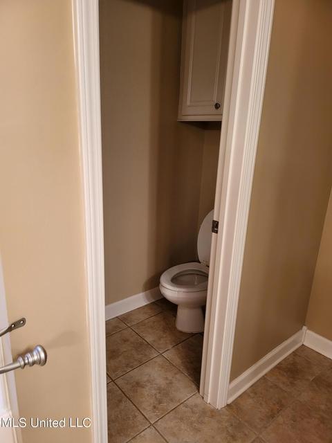 225 Tucker Dr, Brandon, MS 39042 photo 11