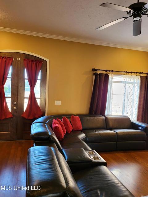 225 Tucker Dr, Brandon, MS 39042 photo 5