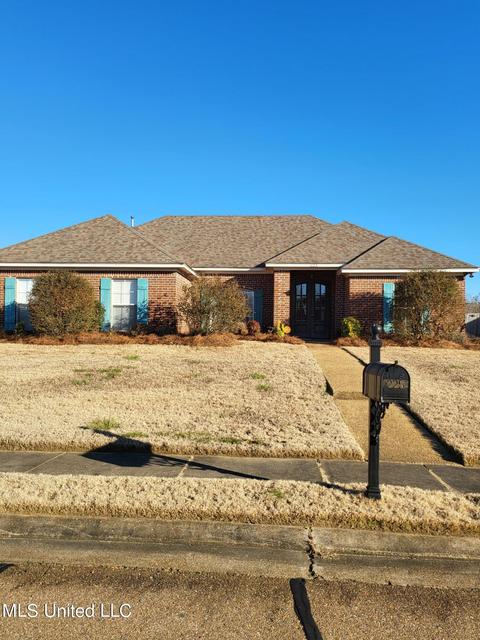 225 Tucker Dr, Brandon, MS 39042 photo 1