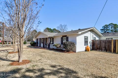 232 Ina Dr, Madison, MS 39110 photo 2