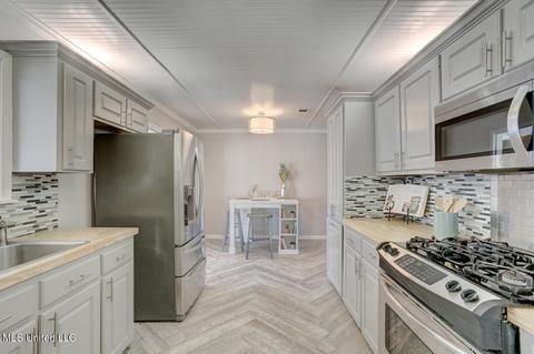 232 Ina Dr, Madison, MS 39110 photo 9