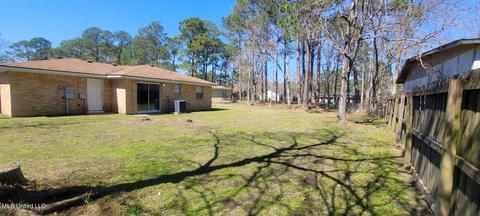 2012 Chatham Ct, Gautier, MS 39553 photo 2