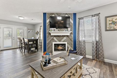 199 John Willis Rd, Wiggins, MS 39577 photo 5