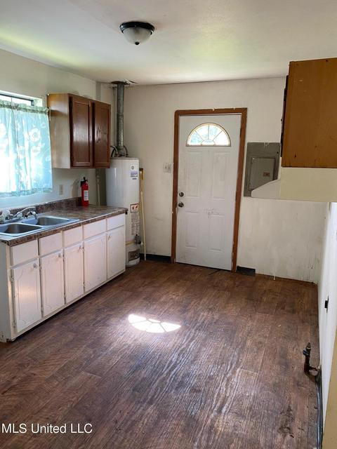 1113 Fox St, Grenada, MS 38901 photo 9