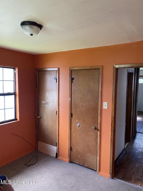 1113 Fox St, Grenada, MS 38901 photo 2