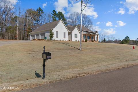 455 Dover Ln, Madison, MS 39110 photo 1