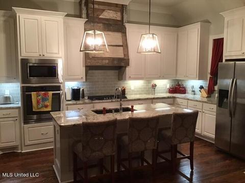 206 Grace Dr, Flowood, MS 39232 photo 3