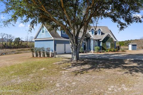 197 Stillwater Dr, Lucedale, MS 39452 photo 3