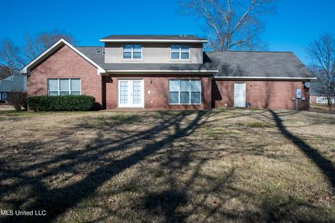 931 Rutherford Dr, Jackson, MS 39206 photo 5