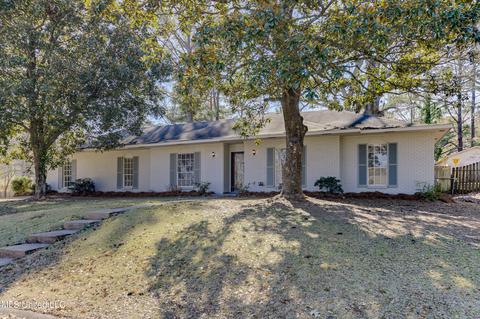 1224 Pineview Dr, Clinton, MS 39056 photo 2