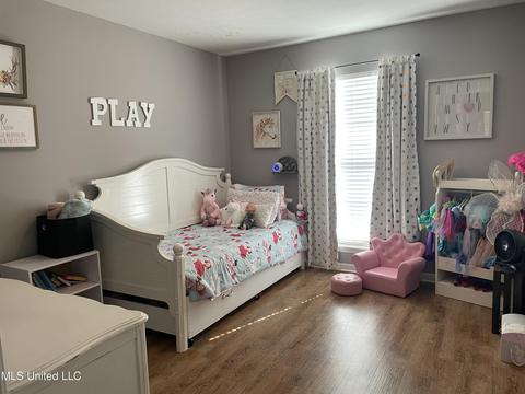 719 Lexington Dr, Florence, MS 39073 photo 6