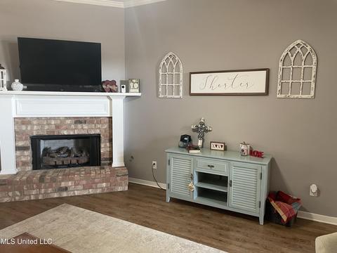 719 Lexington Dr, Florence, MS 39073 photo 3