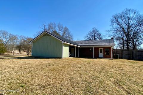 1311 S Jackson Rd, Terry, MS 39170 photo 5