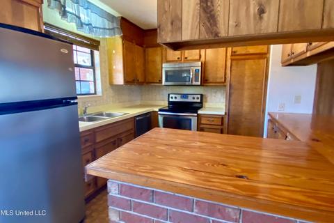 1311 S Jackson Rd, Terry, MS 39170 photo 20
