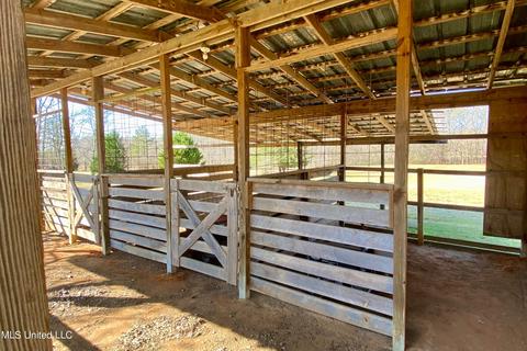 1311 S Jackson Rd, Terry, MS 39170 photo 9