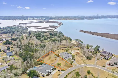 Beau Chene Drive, Biloxi, MS 39532