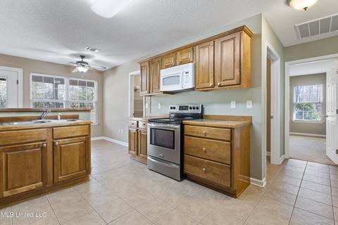 2118 Sampras Blvd, Vancleave, MS 39565 photo 15