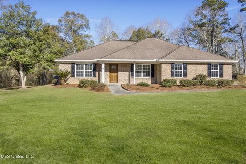2118 Sampras Blvd, Vancleave, MS 39565 photo 1