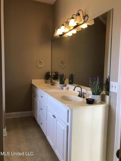 608 E Abbey Pl, Brandon, MS 39047 photo 50