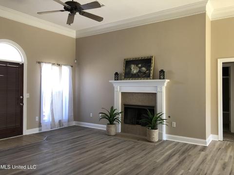 608 E Abbey Pl, Brandon, MS 39047 photo 3