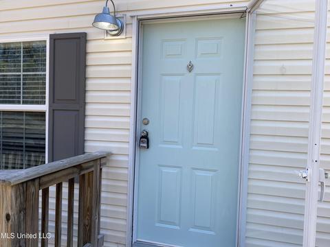 821 Marc Walling St, Brandon, MS 39042 photo 1