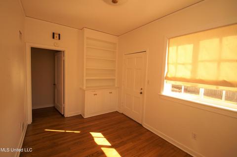 1806 Linden Pl Pl, Jackson, MS 39202 photo 11