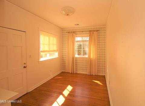 1806 Linden Pl Pl, Jackson, MS 39202 photo 10