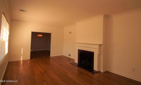 1806 Linden Pl Pl, Jackson, MS 39202 photo 2