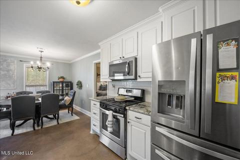 224 Terry Brook Dr, Terry, MS 39170 photo 5