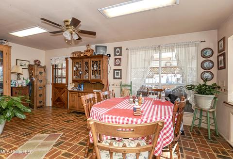 4606 Briggs St, Moss Point, MS 39563 photo 34