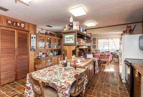 4606 Briggs St, Moss Point, MS 39563 photo 36
