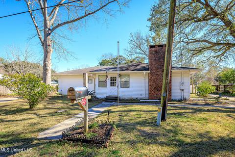 4606 Briggs St, Moss Point, MS 39563 photo 1
