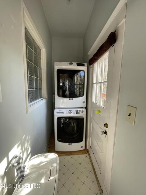 785 Gillespie St, Jackson, MS 39202 photo 9
