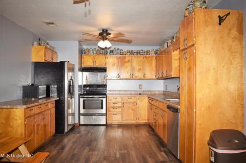 154 Don Barton Rd, Lucedale, MS 39452 photo 9