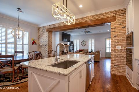 810 Arabella St, Taylor, MS 38673 photo 17