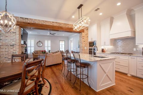 810 Arabella St, Taylor, MS 38673 photo 14