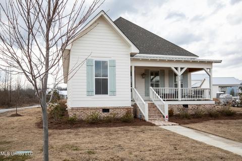 810 Arabella St, Taylor, MS 38673 photo 3