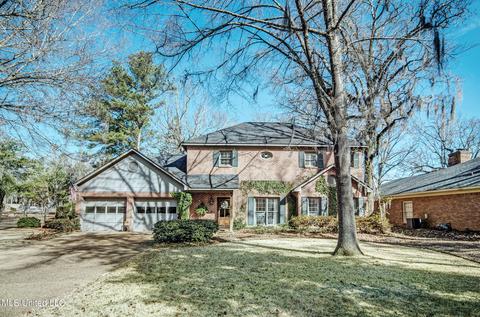 1 Avery Cir, Jackson, MS 39211 photo 2
