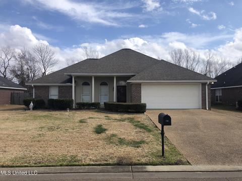 726 Prominence Dr, Flowood, MS 39232 photo 1