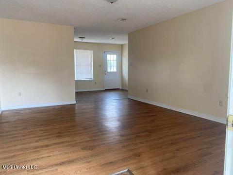 736 Tamar Trl, Wiggins, MS 39577 photo 2
