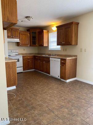 736 Tamar Trl, Wiggins, MS 39577 photo 6