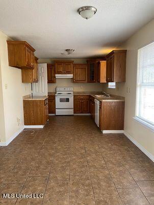 736 Tamar Trl, Wiggins, MS 39577 photo 7