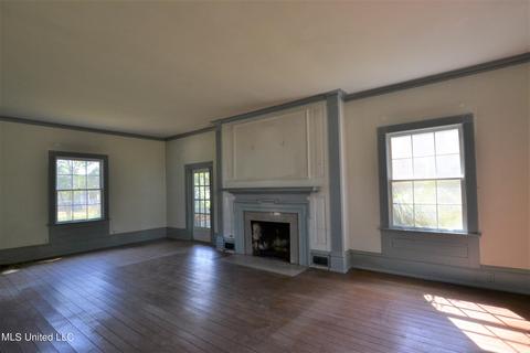 3615 Hawthorn Dr, Jackson, MS 39216 photo 8