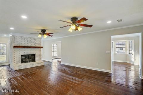 211 Redbud Trl, Brandon, MS 39047 photo 10