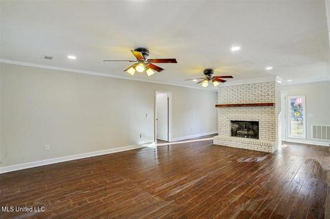211 Redbud Trl, Brandon, MS 39047 photo 8