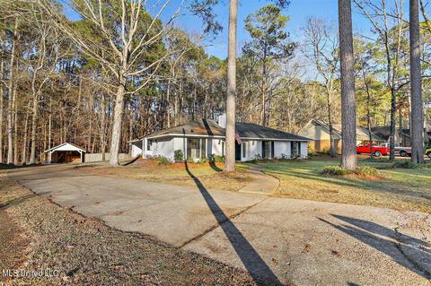 211 Redbud Trl, Brandon, MS 39047 photo 4