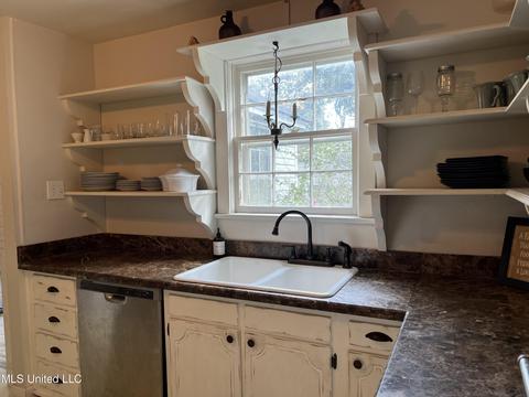 5106 Beardslee St, Moss Point, MS 39563 photo 13