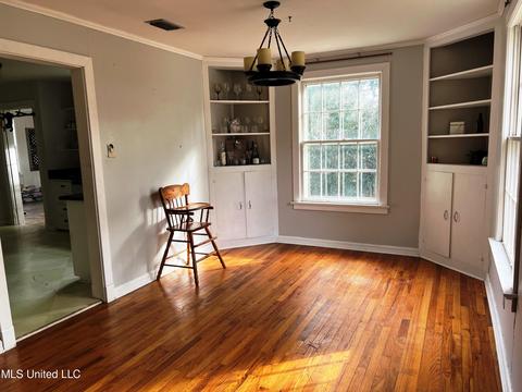 5106 Beardslee St, Moss Point, MS 39563 photo 8