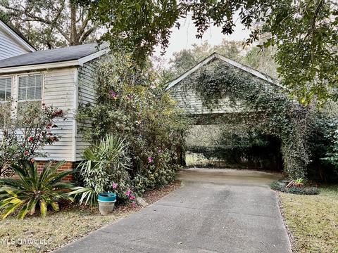 5106 Beardslee St, Moss Point, MS 39563 photo 3